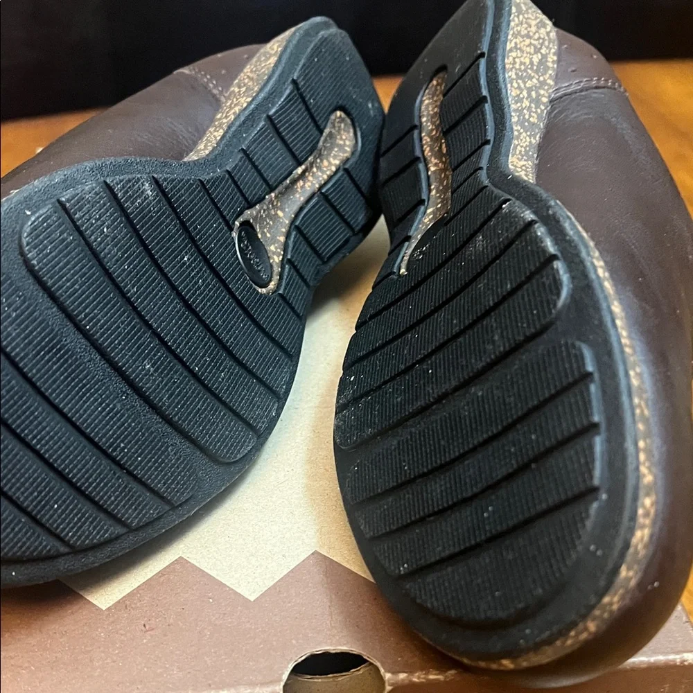 Simple Cruiser Clog in Java Brown - Picture 2 of 4